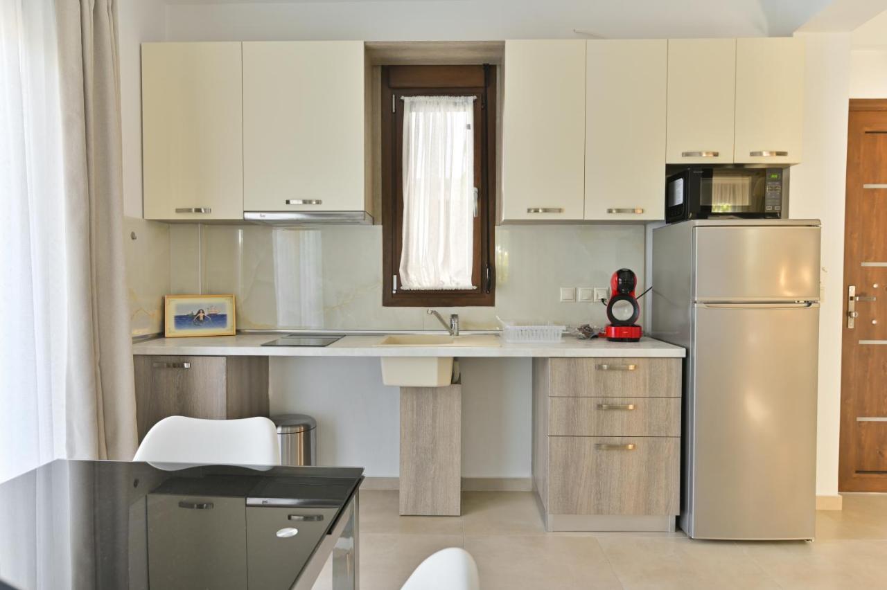 Kalli'S Apartments ニキティ エクステリア 写真